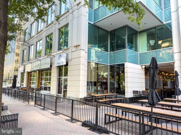 $579,000 | 900 North Stafford Street, Unit 1919, Arlington, VA 22203