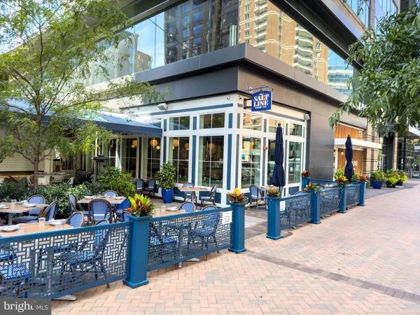 $579,000 | 900 North Stafford Street, Unit 1919, Arlington, VA 22203