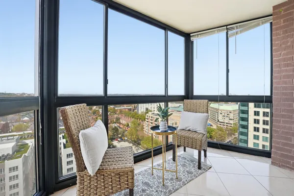 $579,000 | 900 North Stafford Street, Unit 1919, Arlington, VA 22203