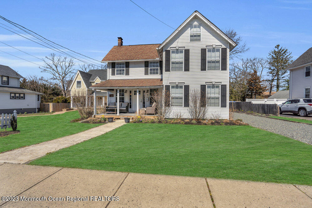 800 Wall Road Spring Lake Heights, NJ 07762 - Photo 41 of 41 a front view of a house with a yard