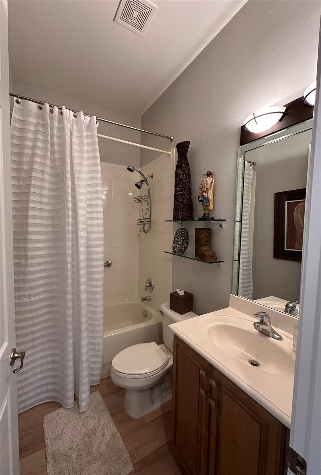 Undisclosed Address Boynton Beach, FL 33437 - Photo 19 of 29 2nd Full Bathroom