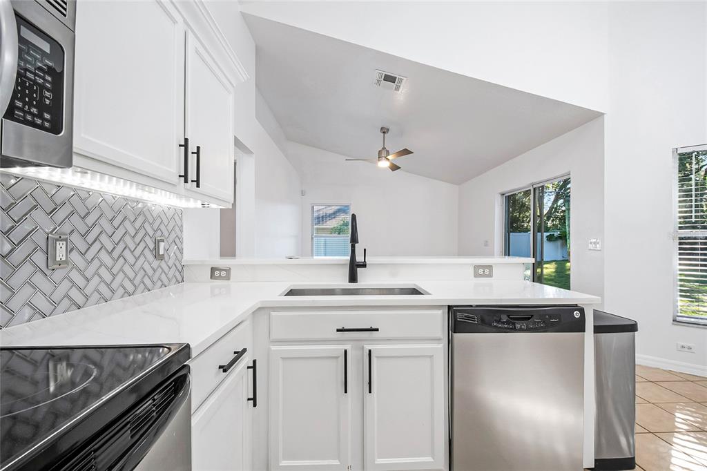 2139 Cunard Court Ocoee, FL 34761 - Photo 20 of 53