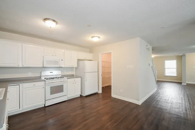 $2,080 | 12668 Courage Crossing, Fishers, IN 46037