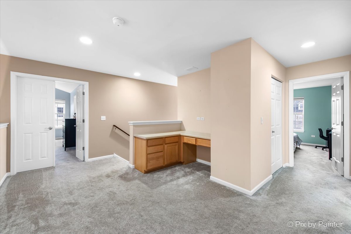 26428 Rustling Birch Way Plainfield, IL 60585 - Photo 18 of 49 a view of a livingroom with furniture
