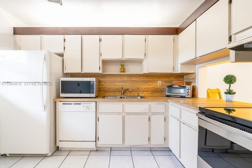 250 Gate Road, Unit 257 Hollywood, FL 33024 - Photo 15 of 49 Gallery Image 15