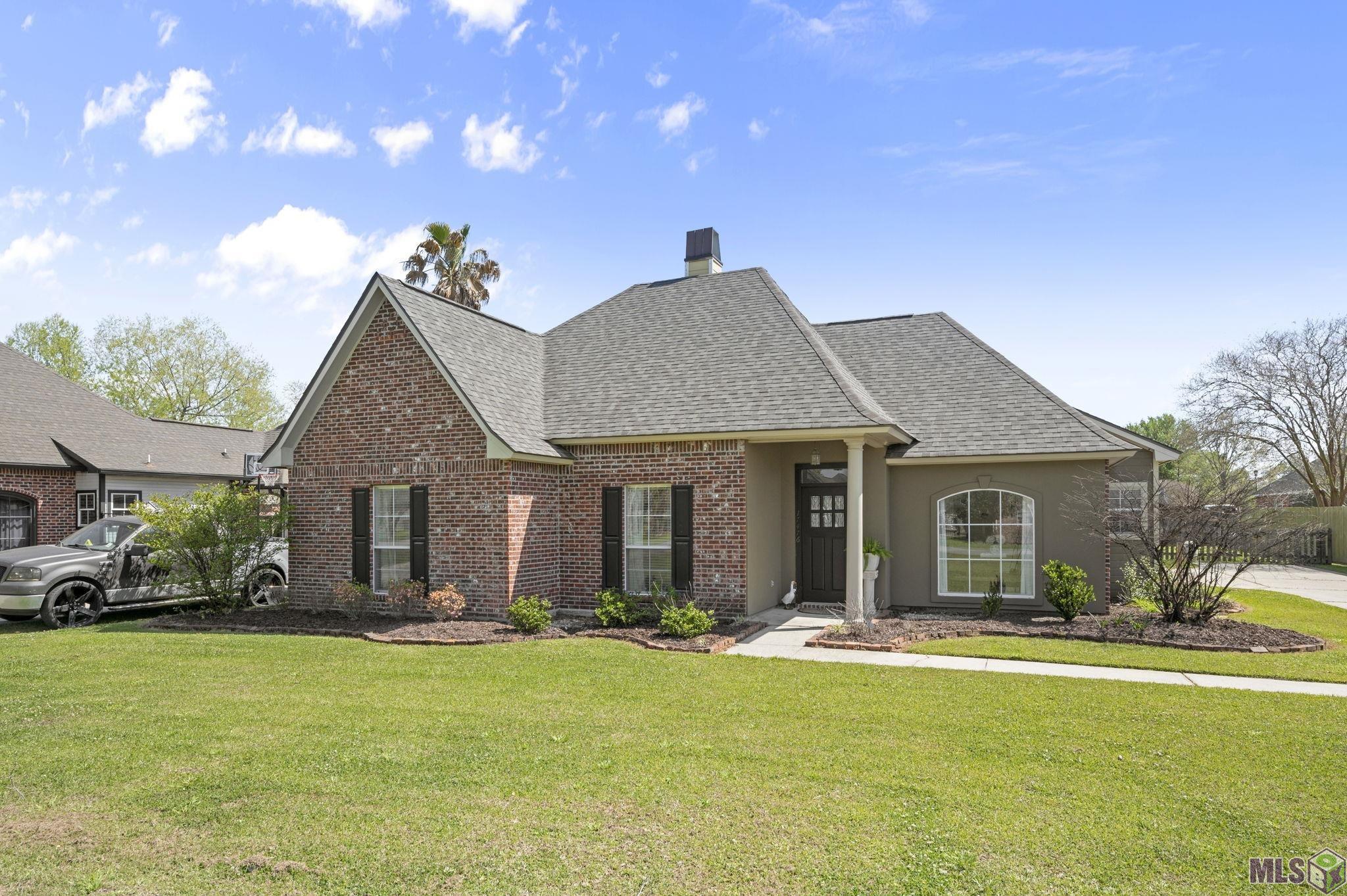 17476 McCrory 1 Road Prairieville, LA 70769 - Photo 1 of 27