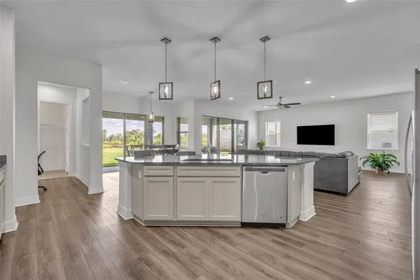$1,275,000 | 17537 Sailfin Drive, Orlando, FL 32820