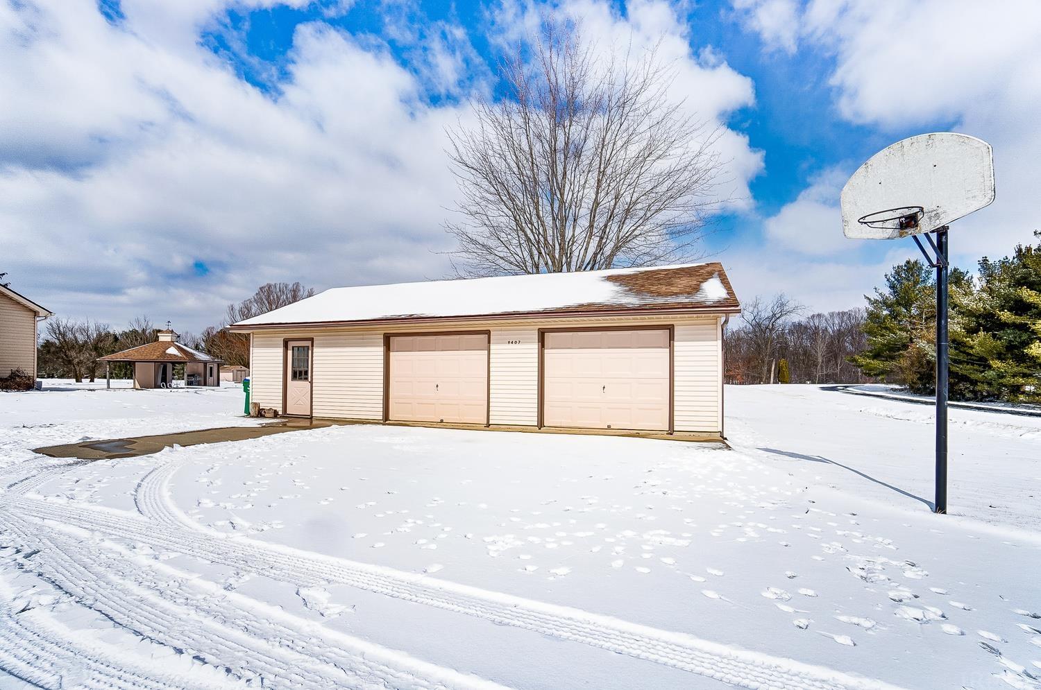 9407 Garman Road Leo, IN 46765 - Photo 33 of 36