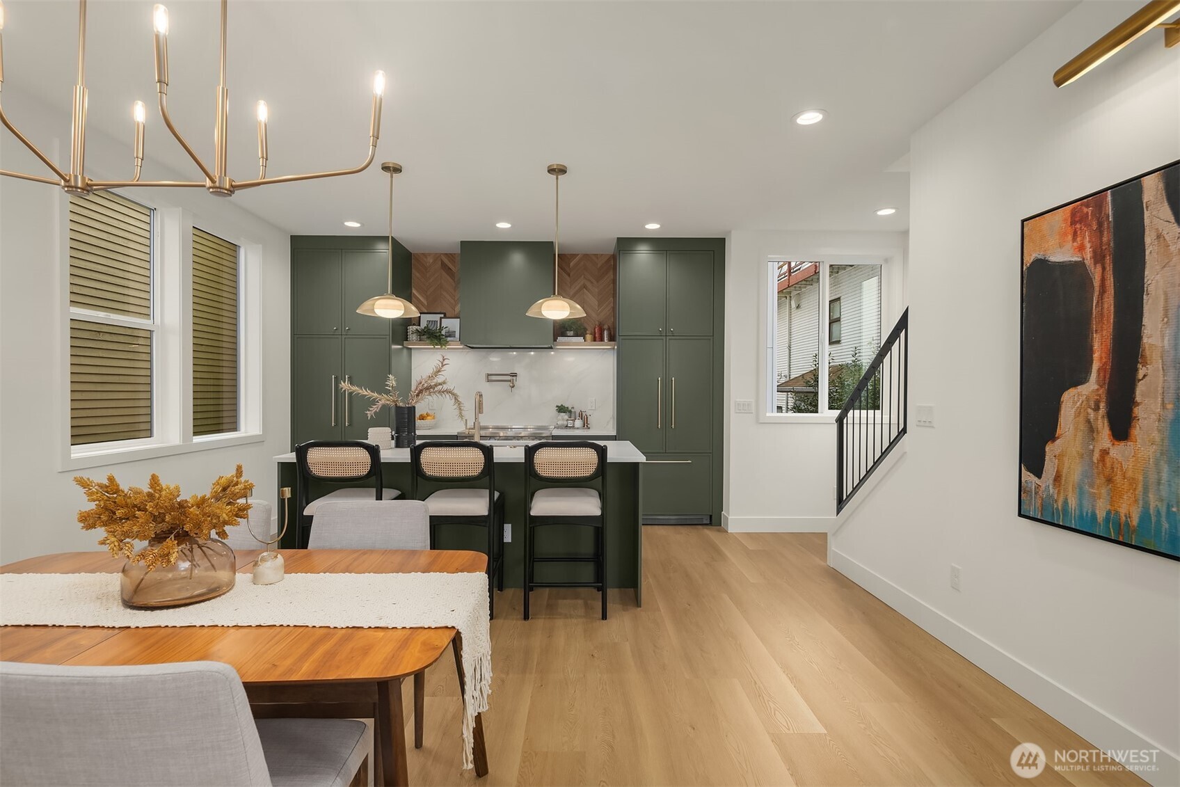 920 34th Avenue, Unit B Seattle, WA 98122 - Photo 11 of 38 a view of a dining room with furniture