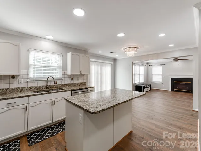 $2,800 | 15893 Wayland Drive, Charlotte, NC 28277