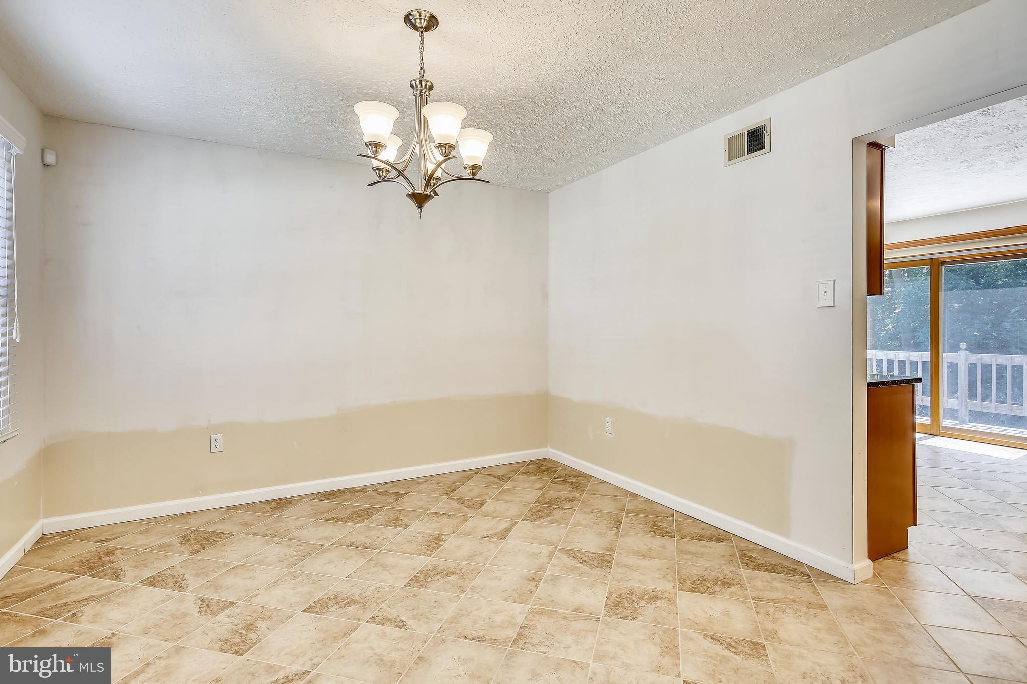 13826 Delaney Road Woodbridge, VA 22193 - Photo 15 of 40 Gallery Image 15