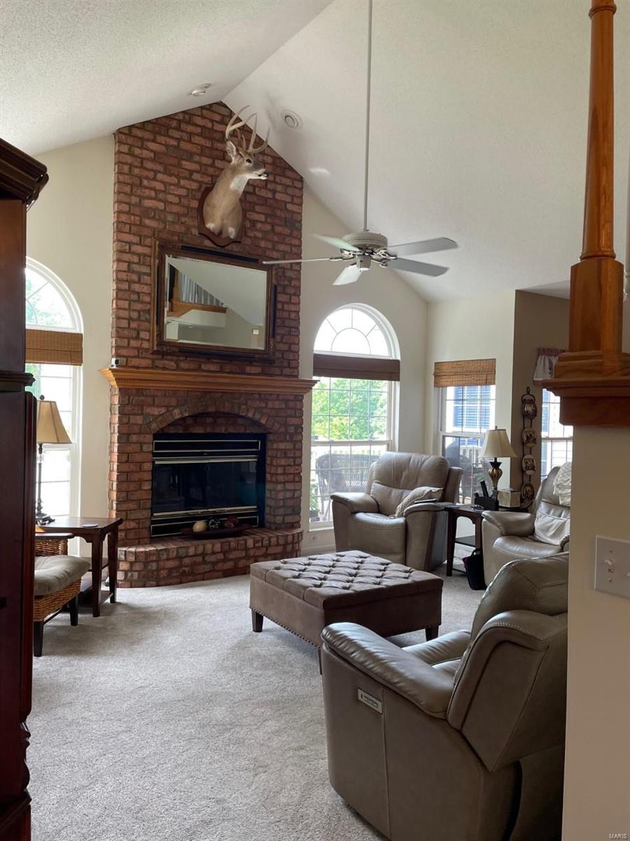 165 Sundown Ridge Maryville, IL 62062 - Photo 8 of 29 Gallery Image 8