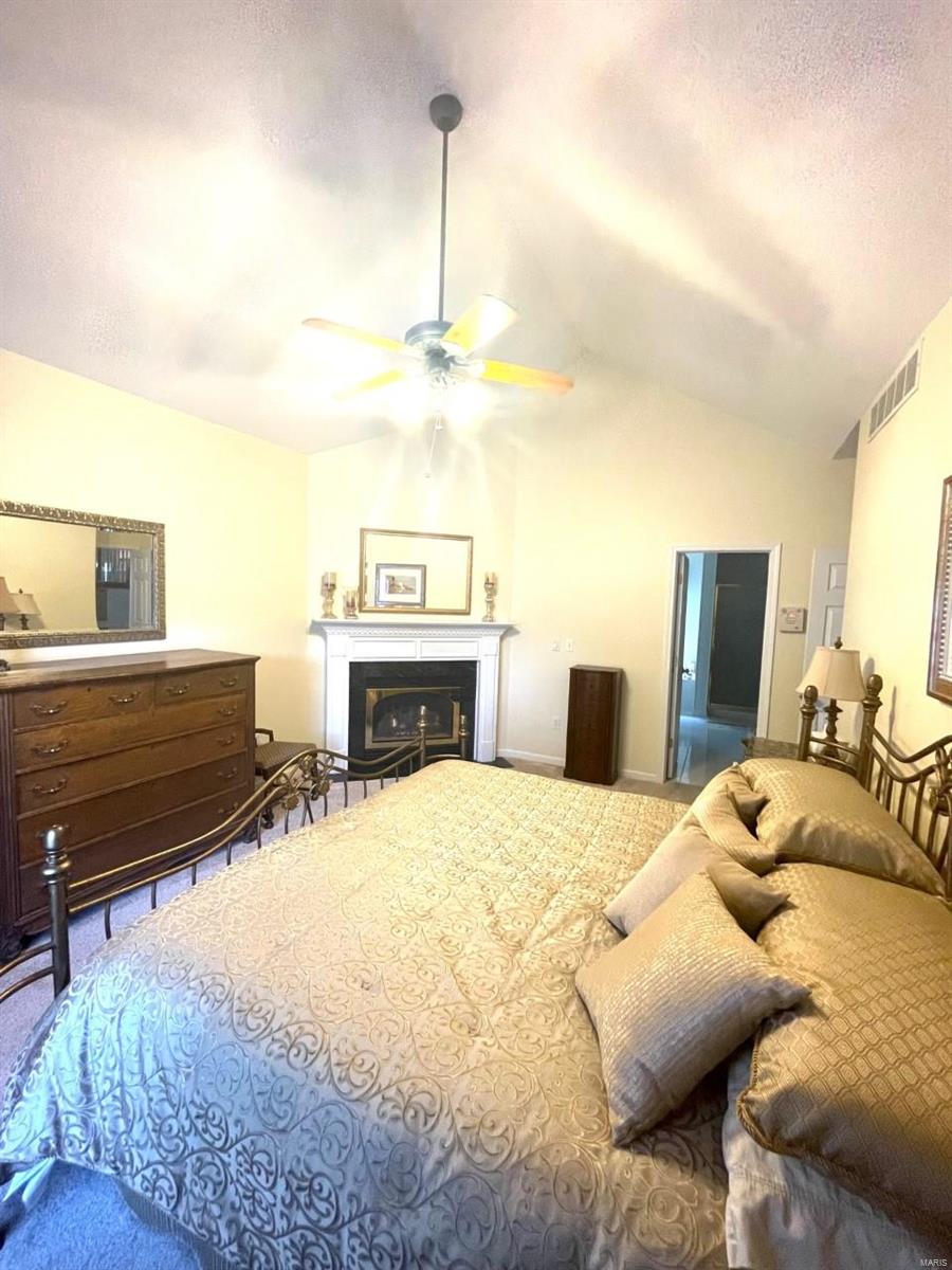 165 Sundown Ridge Maryville, IL 62062 - Photo 10 of 29 Gallery Image 10