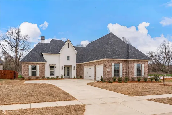 $570,500 | 509 Cocodrie Drive, Bossier City, LA 71112