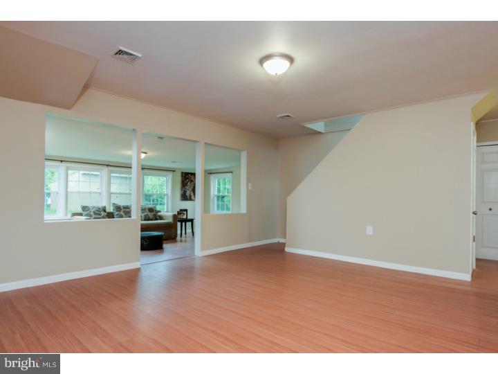 11 Winding Road Levittown, PA 19057 - Photo 1 of 14 Family Room
