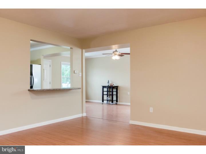 11 Winding Road Levittown, PA 19057 - Photo 5 of 14 Dining Room