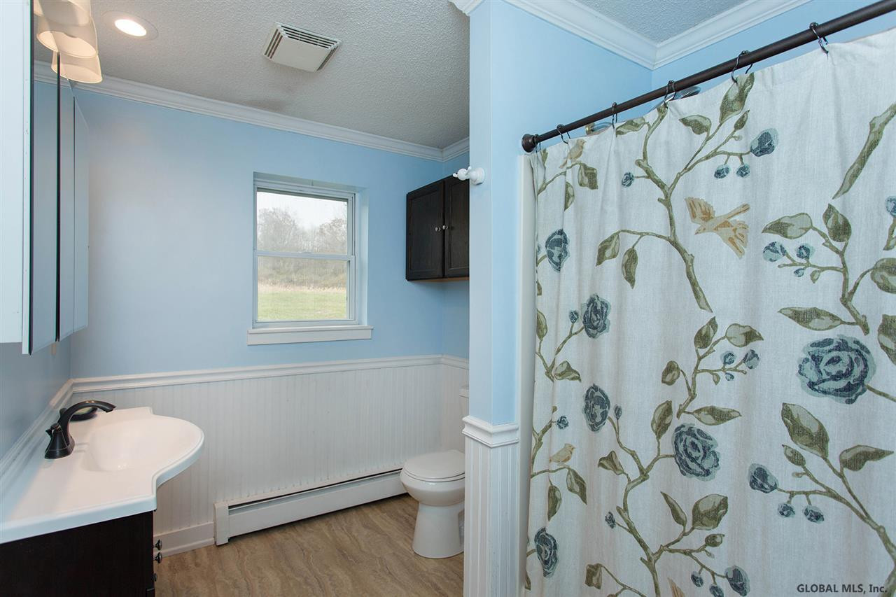 324 County Rte 60 Cambridge, NY 12816 - Photo 5 of 25 Photo 5