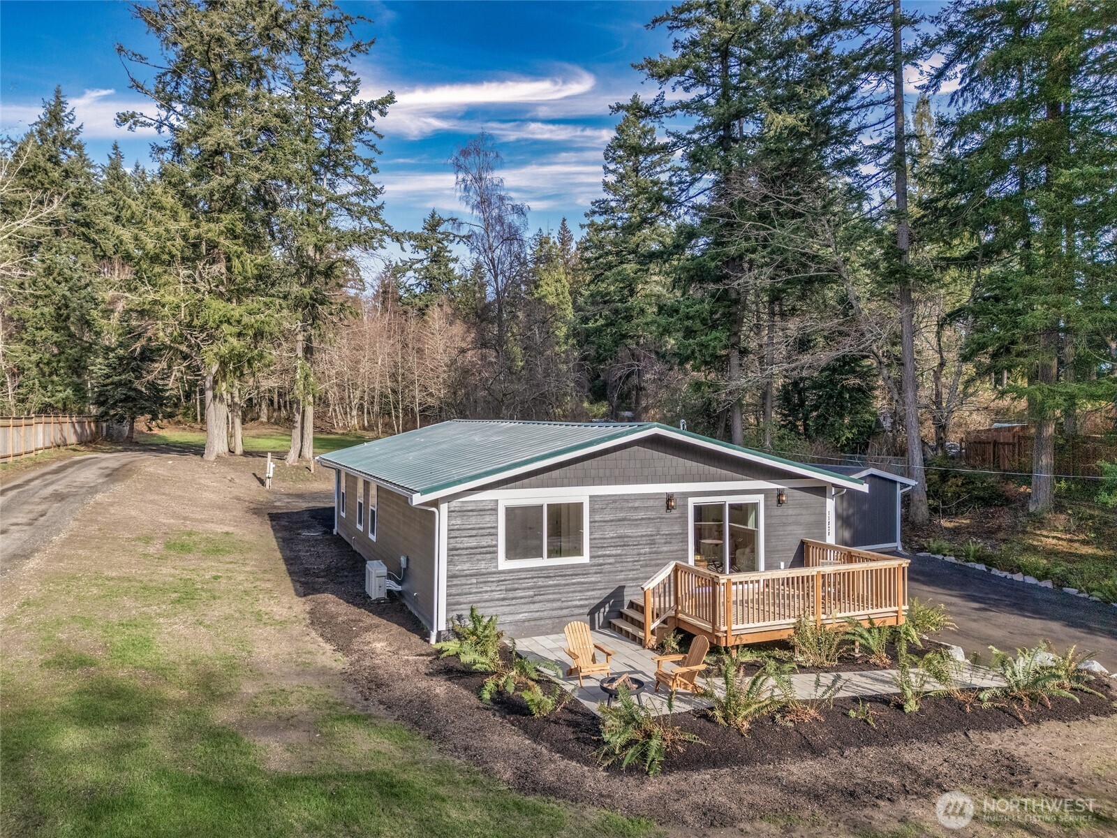 11828 Cove Road Southwest Vashon, WA 98070 - Photo 29 of 37 Gallery Image 29