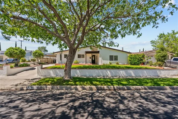 $799,000 | 27837 Bakerton Avenue, Canyon Country, CA 91351