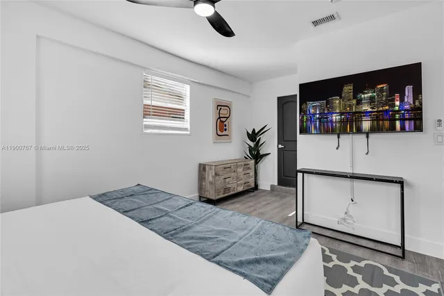 $630,000 | 7471 Hope Street, Hollywood, FL 33024