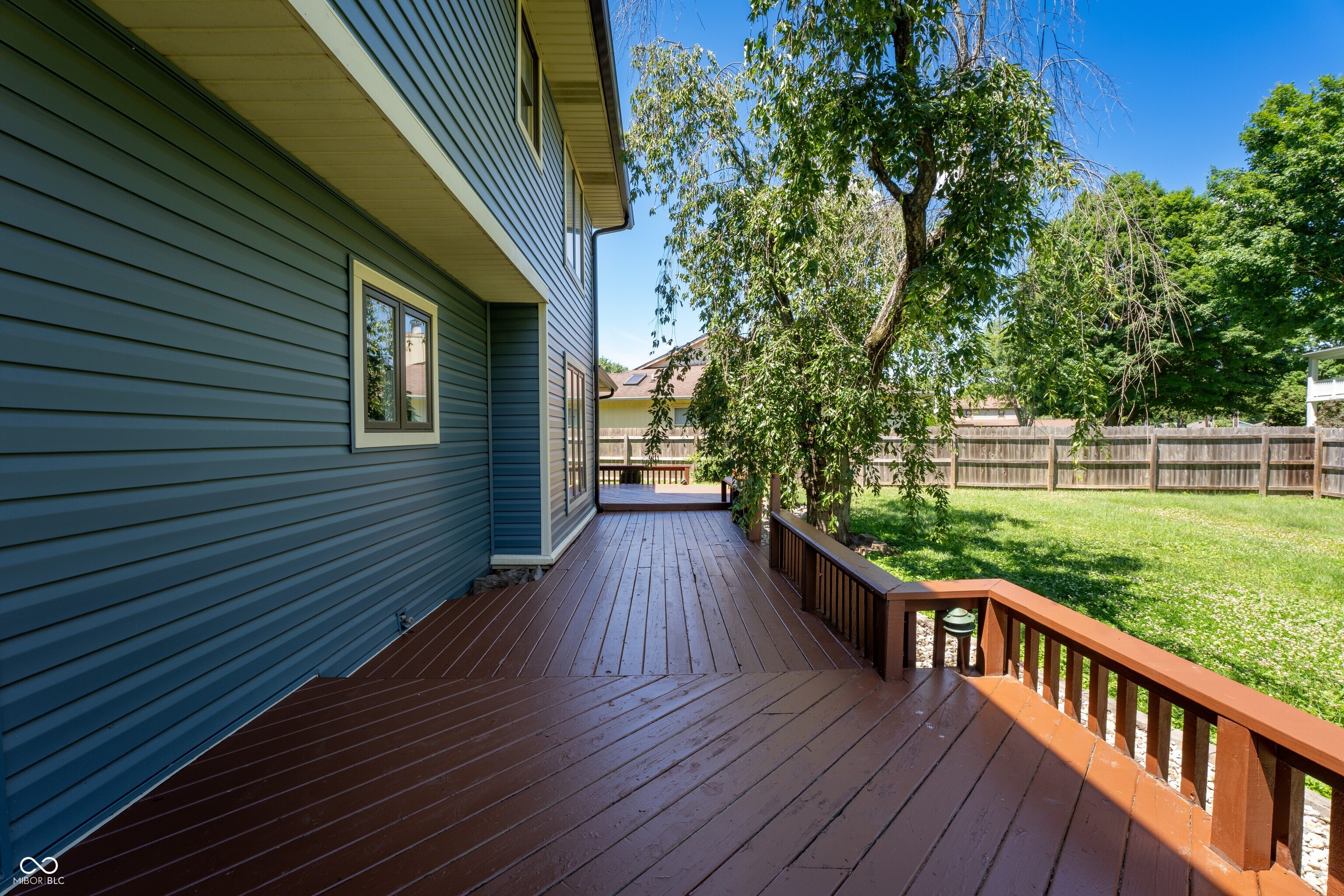 906 Hummingbird Lane Columbus, IN 47203 - Photo 41 of 43