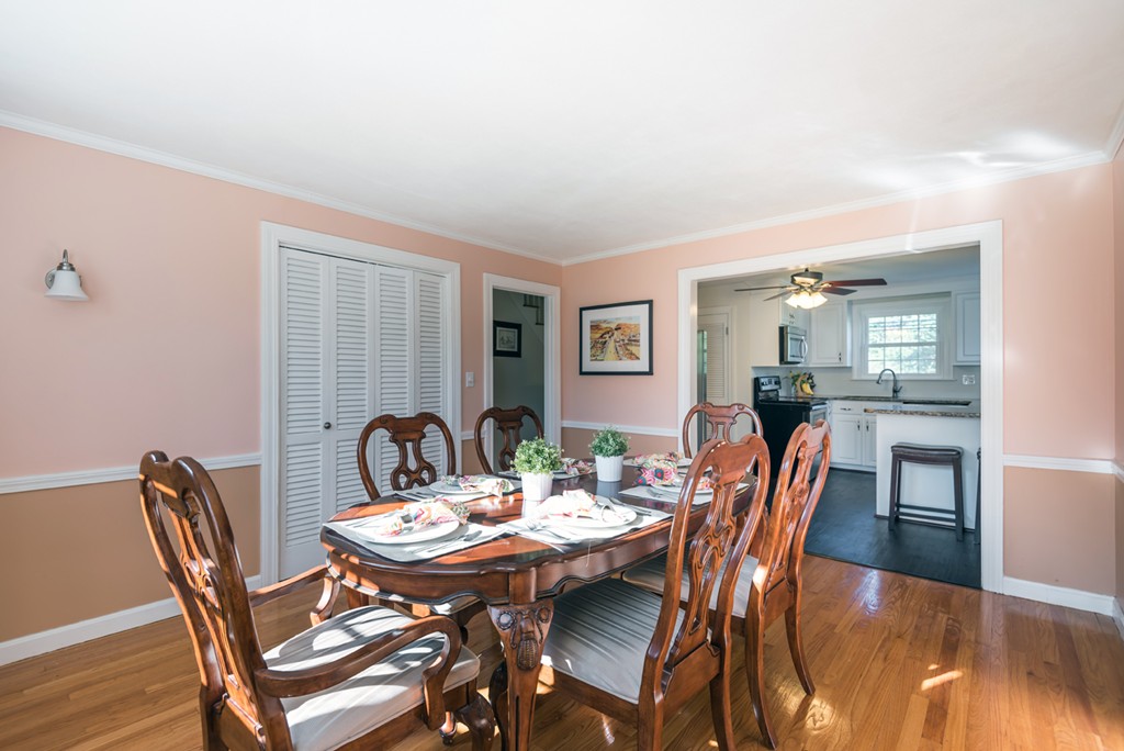 203 Haggetts Pond Road Andover, MA 01810 - Photo 10 of 27