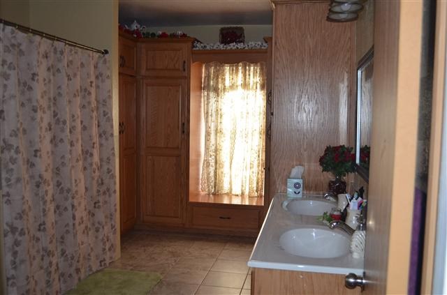 22634 Knouse Road Harlan, IN 46743 - Photo 15 of 24