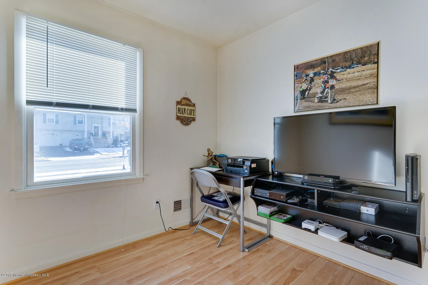 53 Newtons Corner Road Howell, NJ 07731 - Photo 9 of 13 53 Newtons Corner Rd Howell NJ-large-025