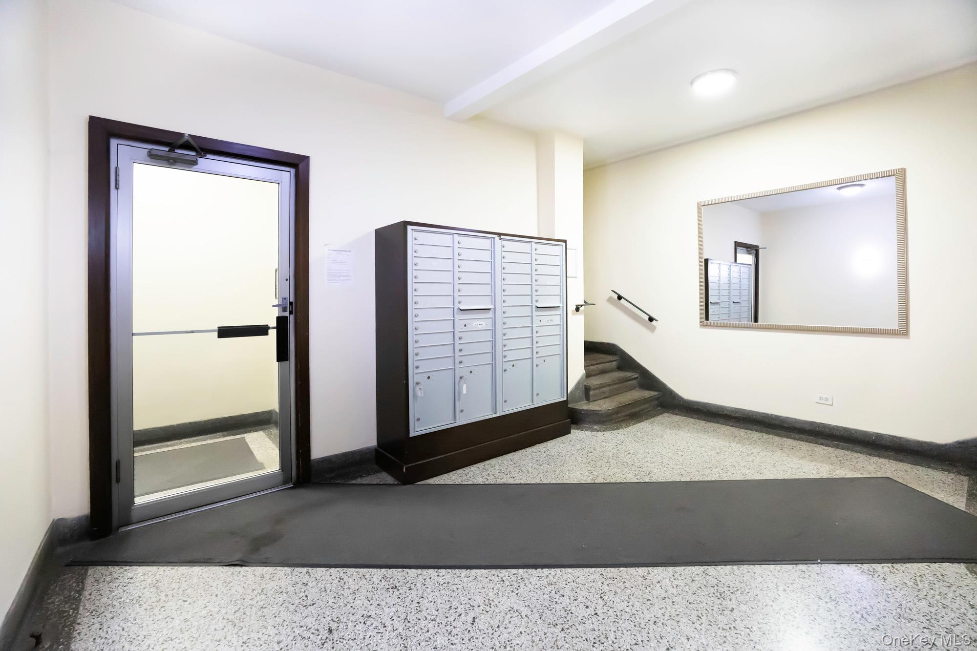 102-55 67th Road, Unit 2V Queens, NY 11375 - Photo 2 of 14