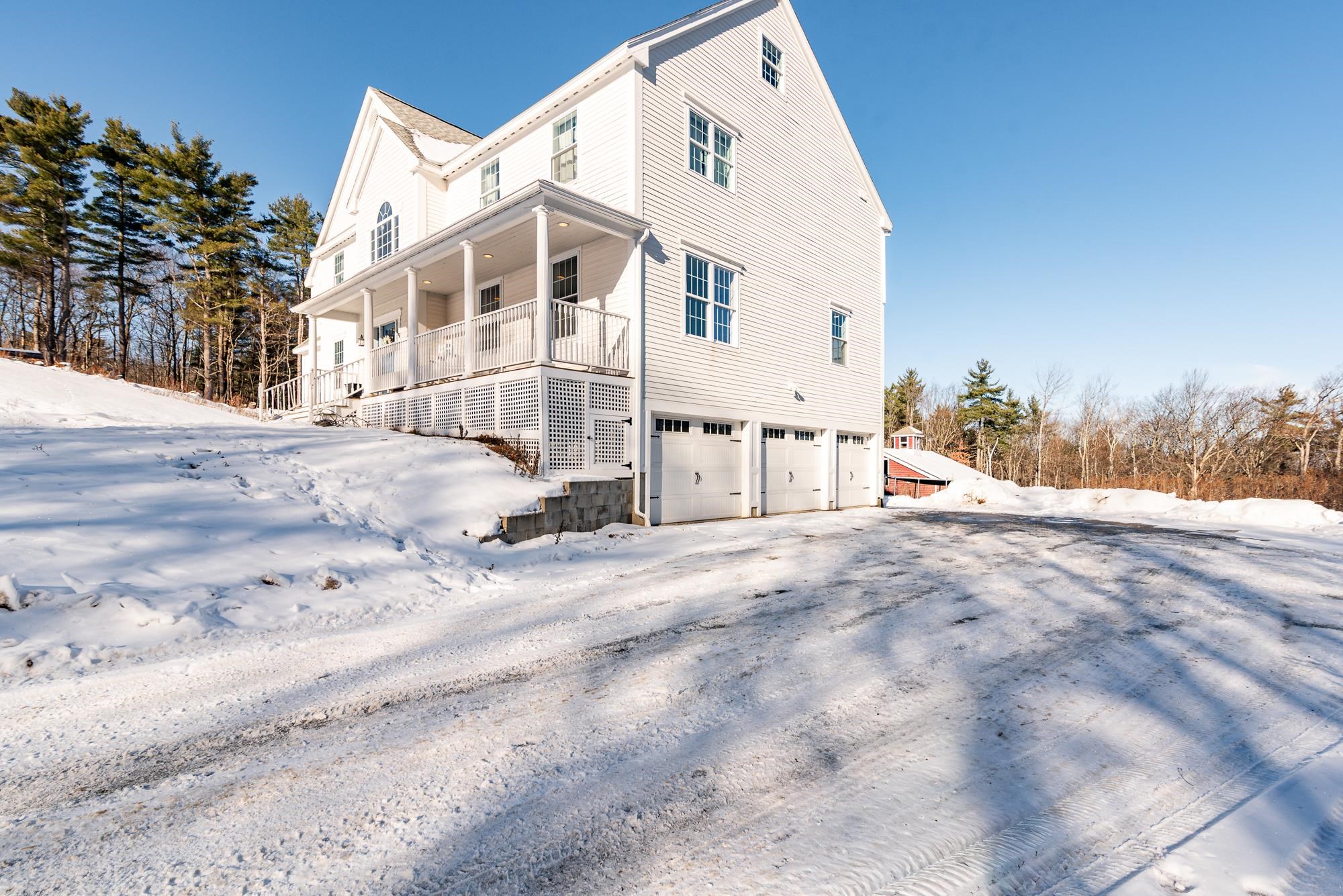 19 Woodhill Hooksett Road Bow, NH 03304 - Photo 3 of 56