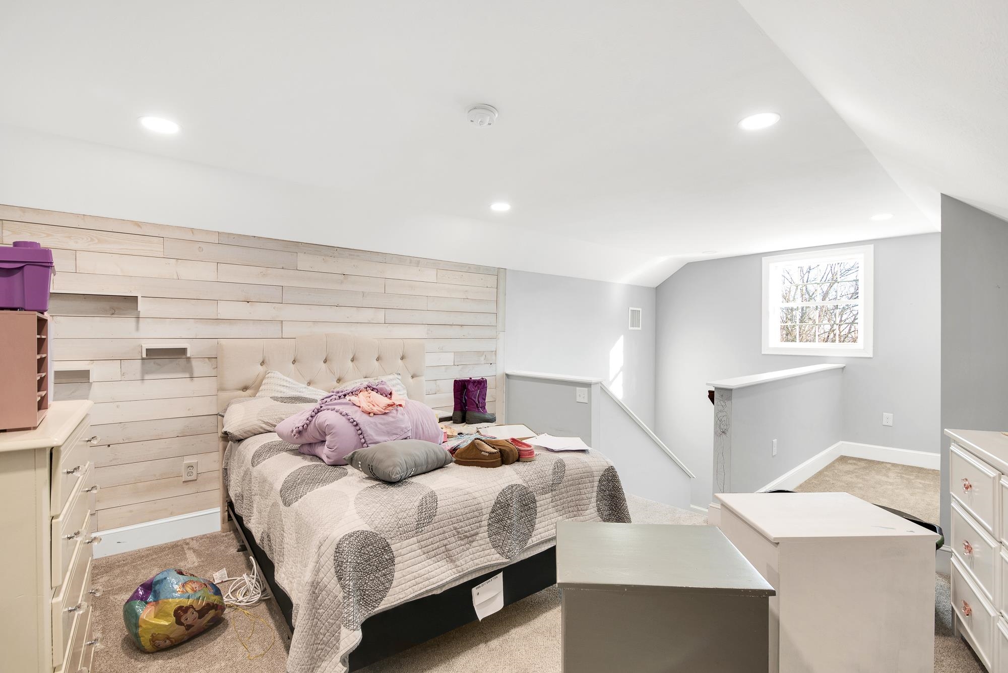 19 Woodhill Hooksett Road Bow, NH 03304 - Photo 32 of 56