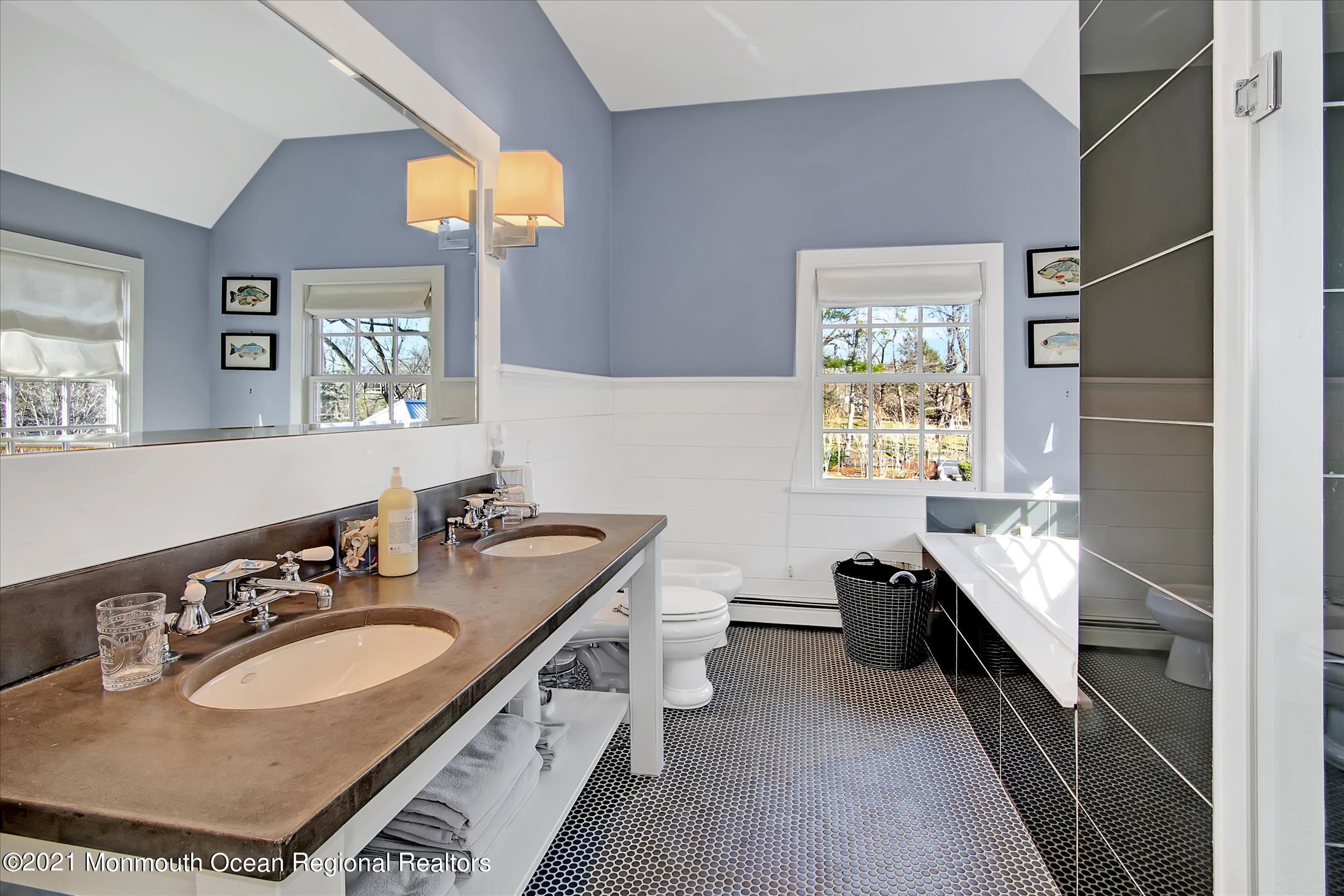 170 Richdale Road Colts Neck, NJ 07722 - Photo 22 of 30 Master Bathroom