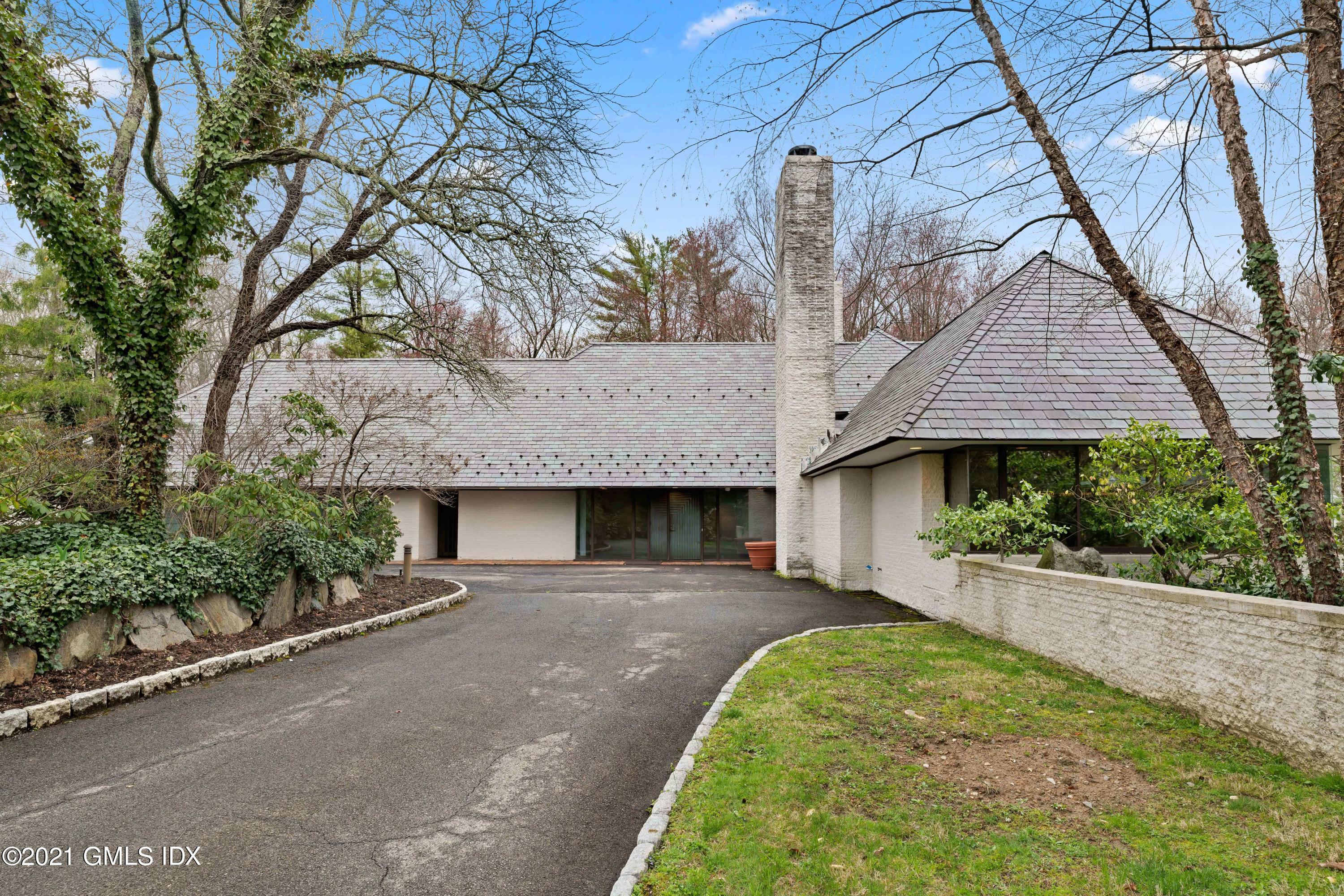 115 Old Mill Road Greenwich, CT 06831 - Photo 2 of 26 115 Old Mill Road-2160