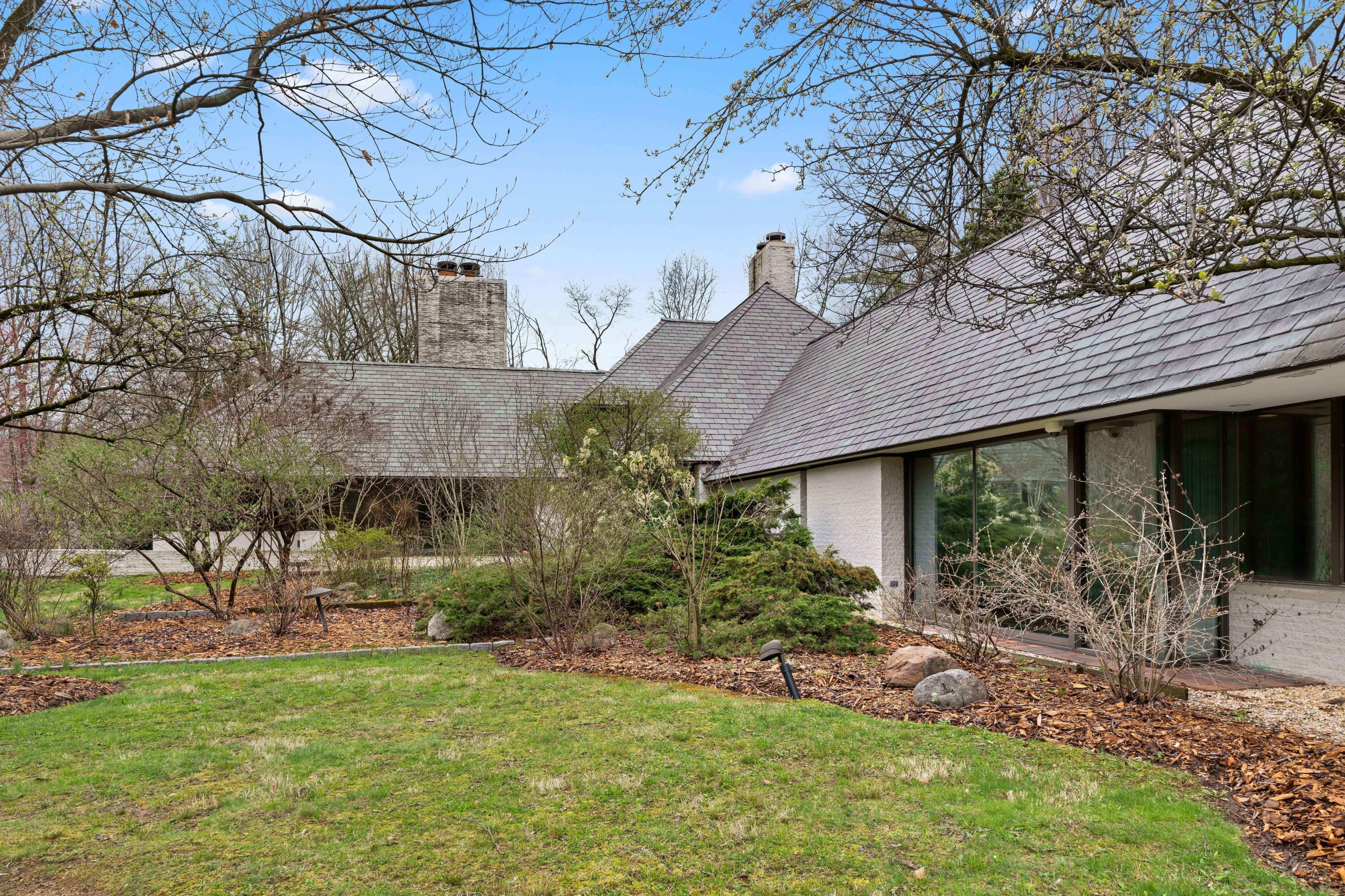 115 Old Mill Road Greenwich, CT 06831 - Photo 6 of 26 115 Old Mill Road-2290