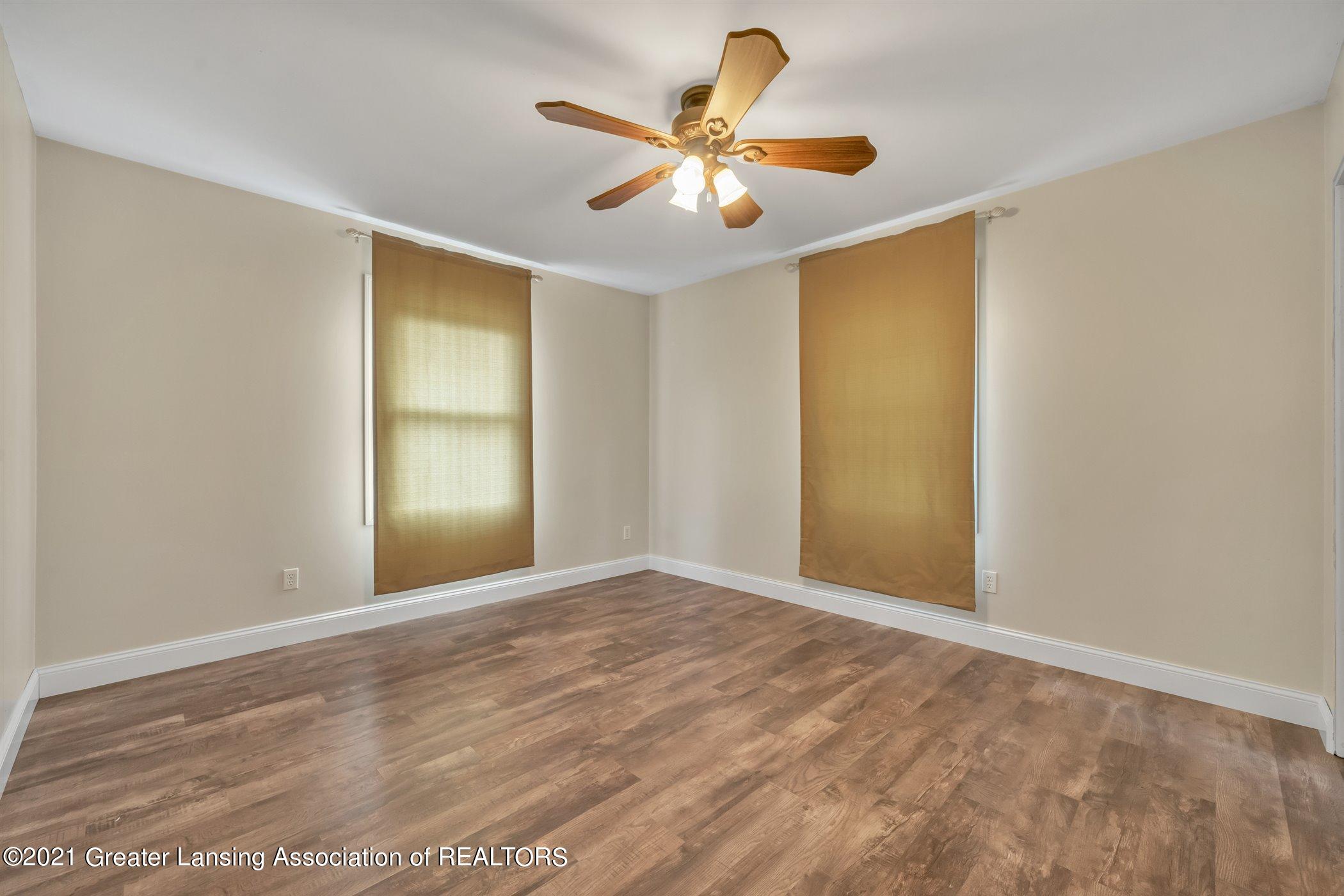 11205 West Jolly Road Lansing, MI 48911 - Photo 21 of 50 21-11205 W Jolly Rd-Windowstill Real Est
