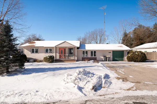 N6213 Fox Street, Onalaska, WI 54650