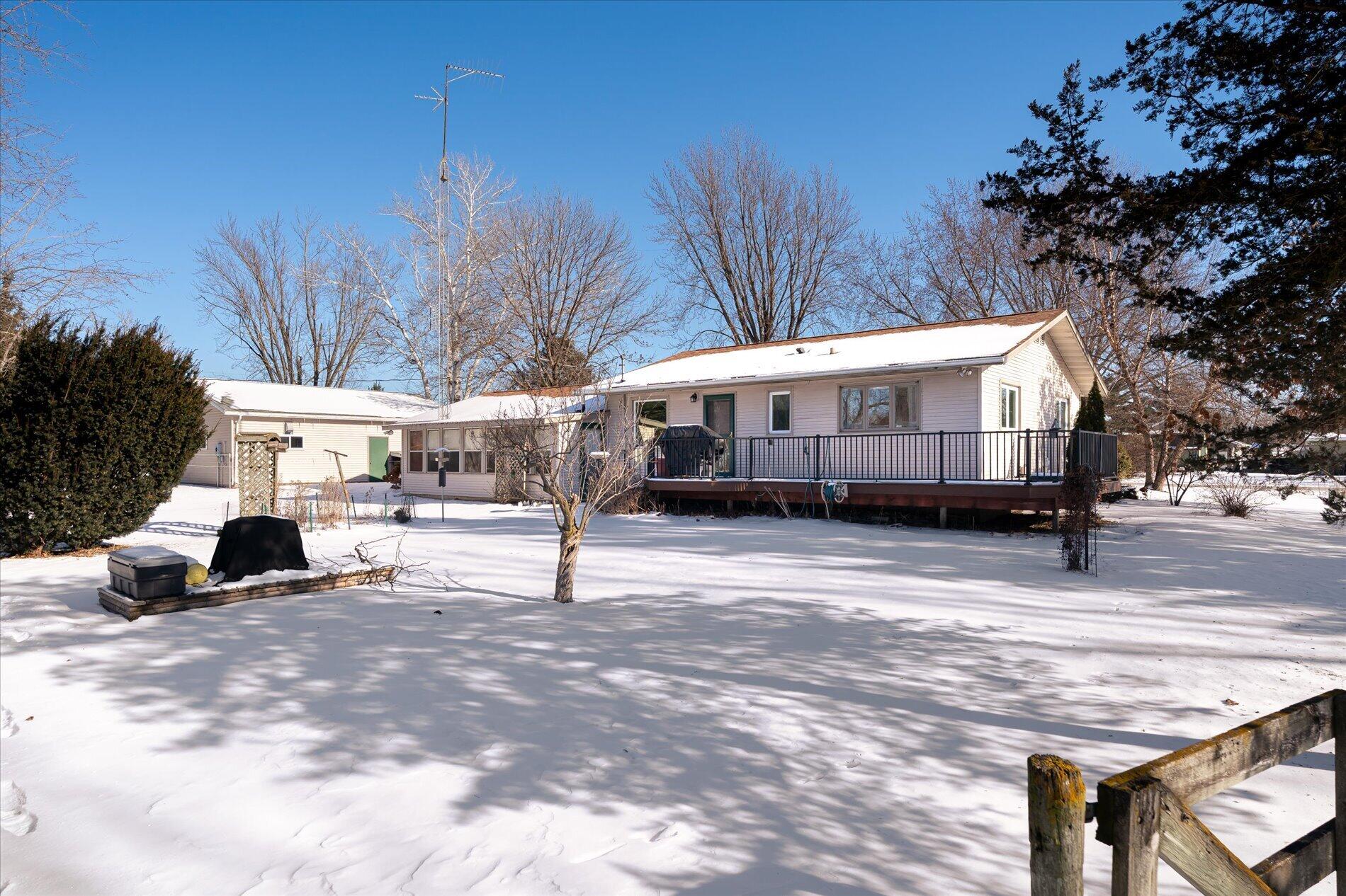 N6213 Fox Street Onalaska, WI 54650 - Photo 24 of 26 24-N6213 Fox St Onalaska-05722