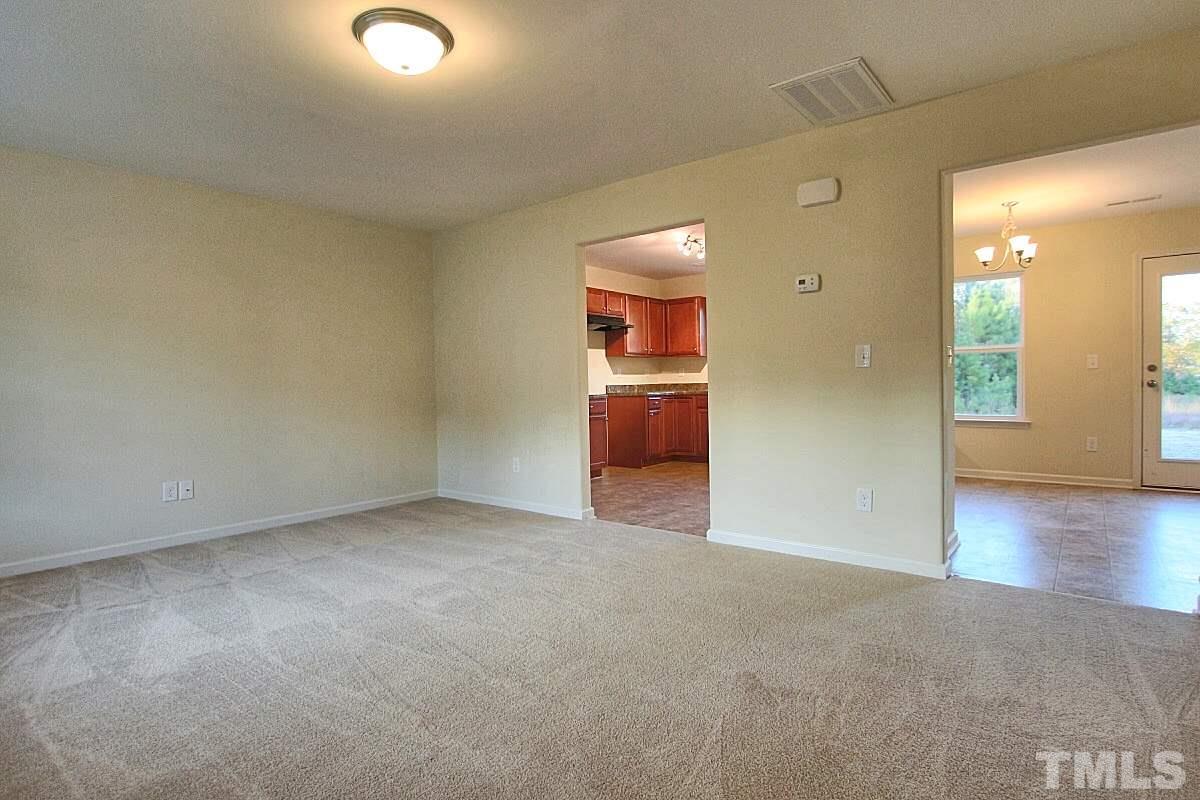 4315 Lady Yvone Way Raleigh, NC 27610 - Photo 4 of 15 Gallery Image 4