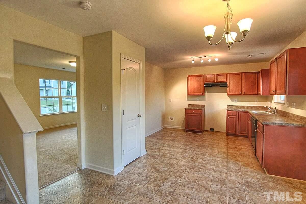 4315 Lady Yvone Way Raleigh, NC 27610 - Photo 8 of 15 Gallery Image 8
