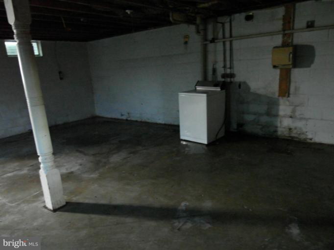 950 Pious Ridge Road Berkeley Springs, WV 25411 - Photo 21 of 30 Basement