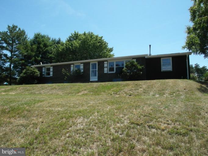 950 Pious Ridge Road Berkeley Springs, WV 25411 - Photo 22 of 30 Exterior (Front)