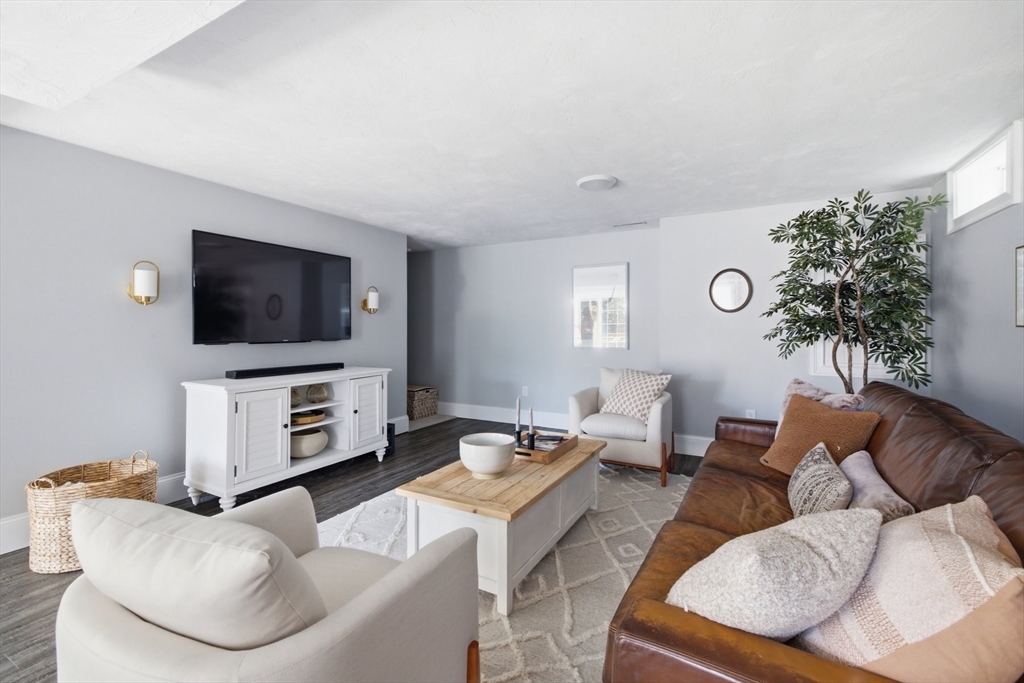 75 Norwell Road Marshfield, MA 02050 - Photo 26 of 42