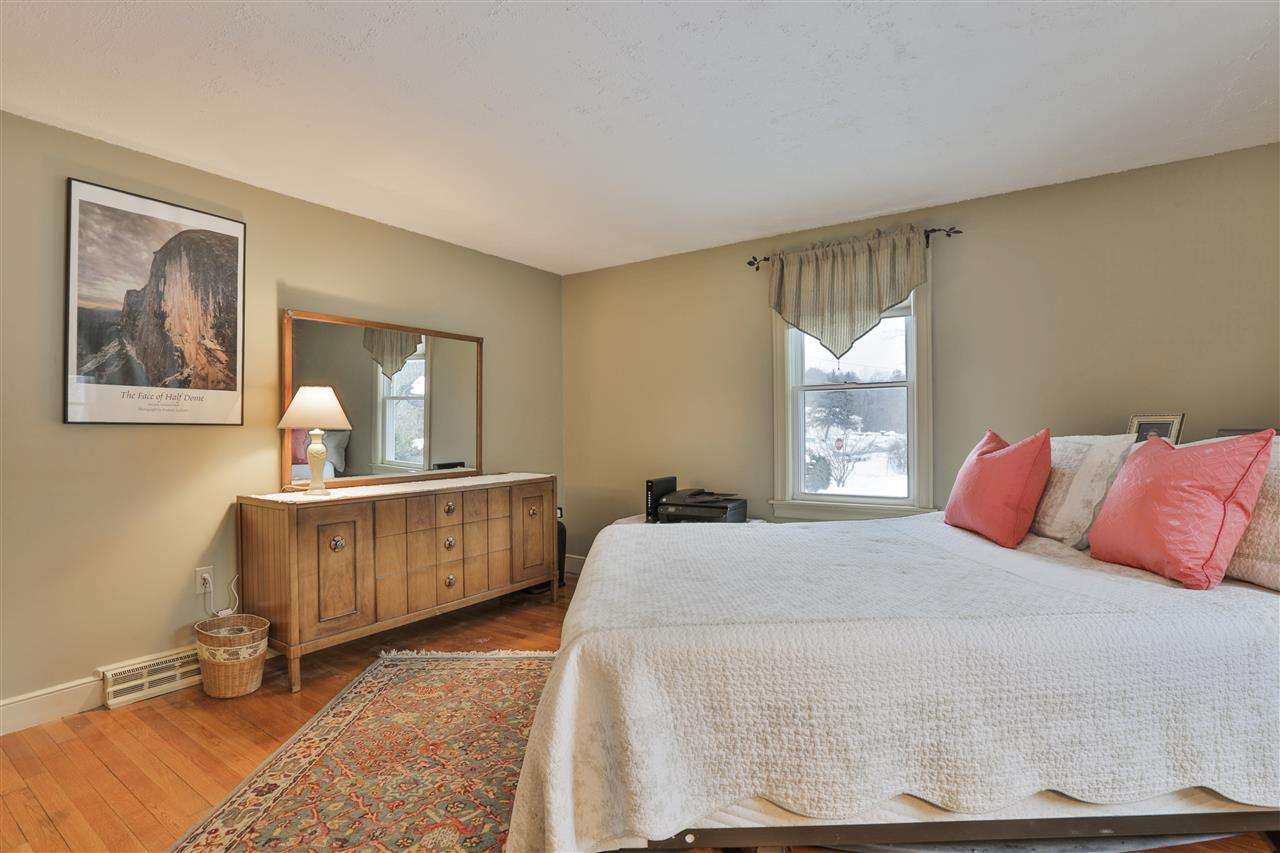 41 Haverhill Road Salem, NH 03079 - Photo 21 of 36