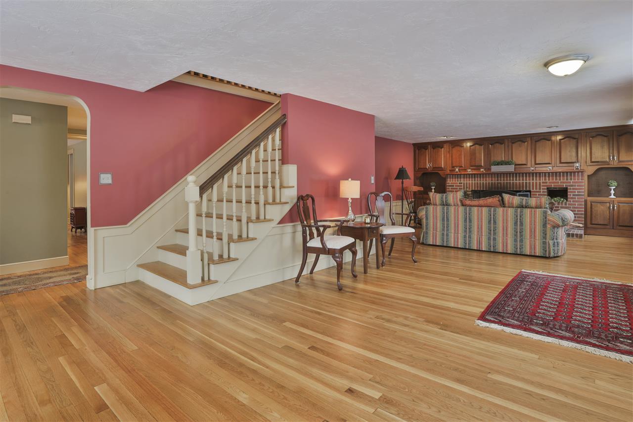 41 Haverhill Road Salem, NH 03079 - Photo 6 of 36