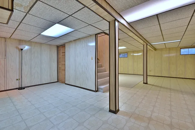 $500,000 | 6730 Charleston Drive, Darien, IL 60561