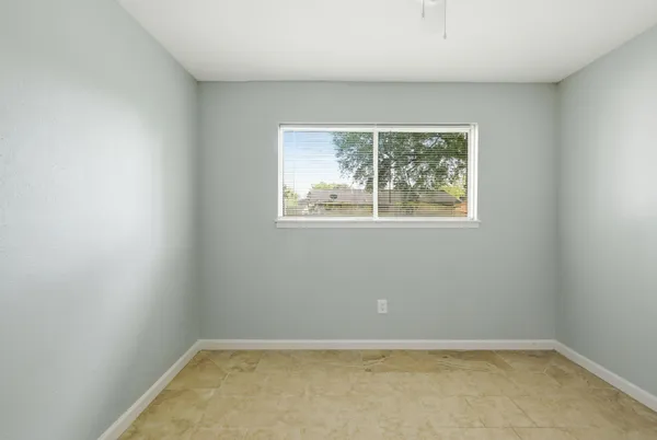 $184,900 | 3919 Rosebud Drive, Houston, TX 77053