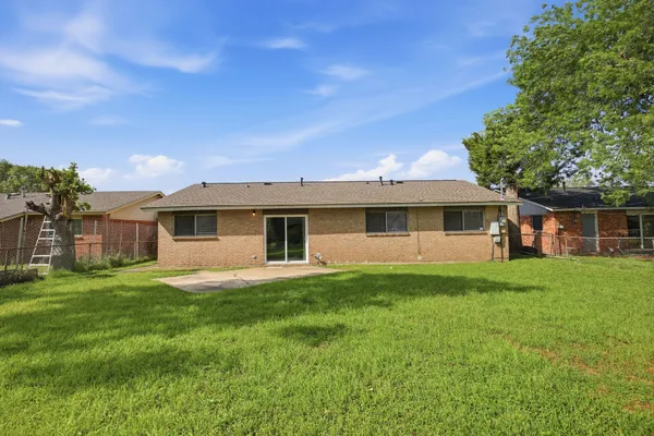 $184,900 | 3919 Rosebud Drive, Houston, TX 77053