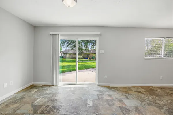 $184,900 | 3919 Rosebud Drive, Houston, TX 77053