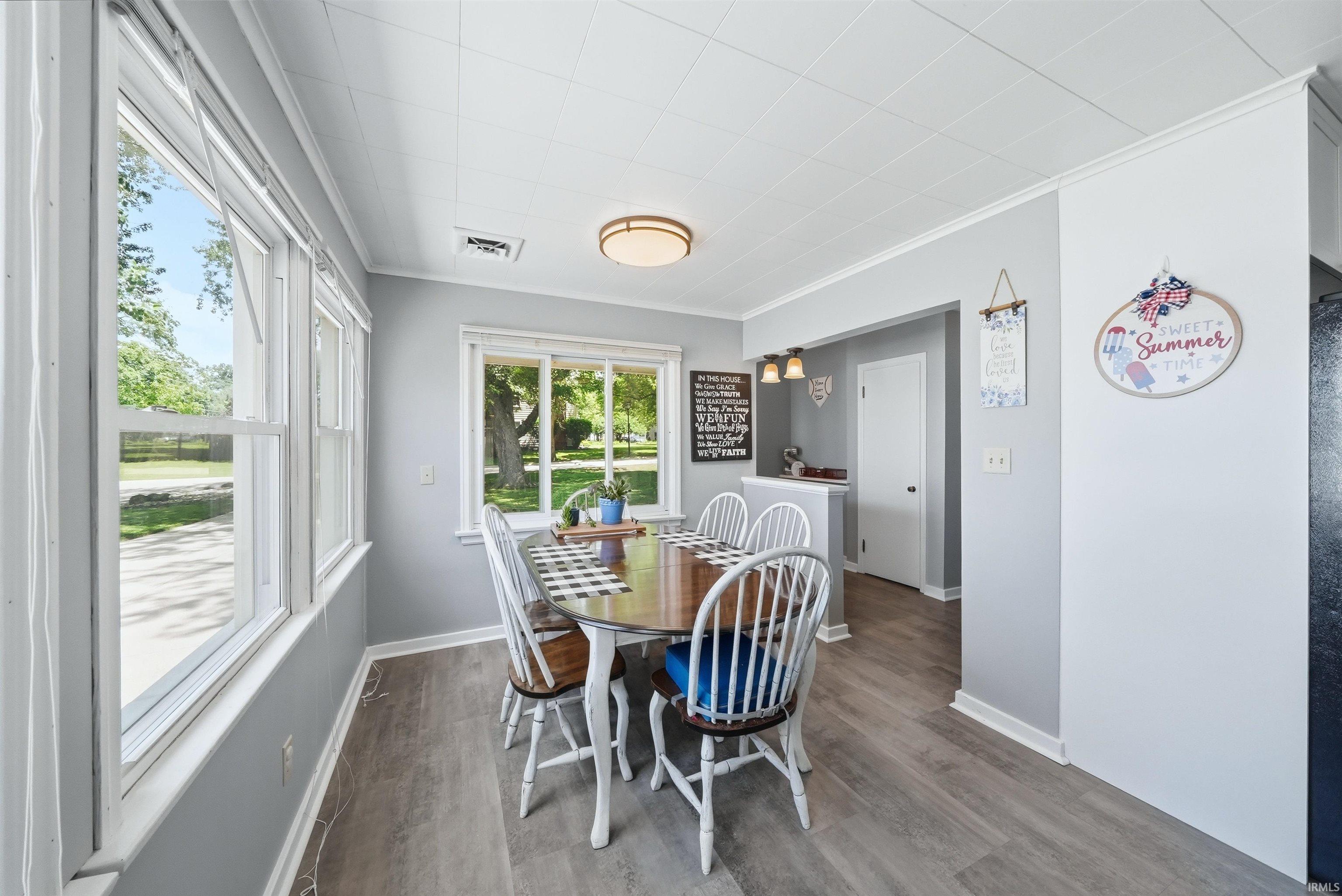 2110 Springfield Avenue Fort Wayne, IN 46805 - Photo 5 of 39