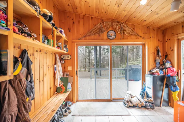 $599,000 | 5 Alpine Loop Road, West Dover, VT 05356